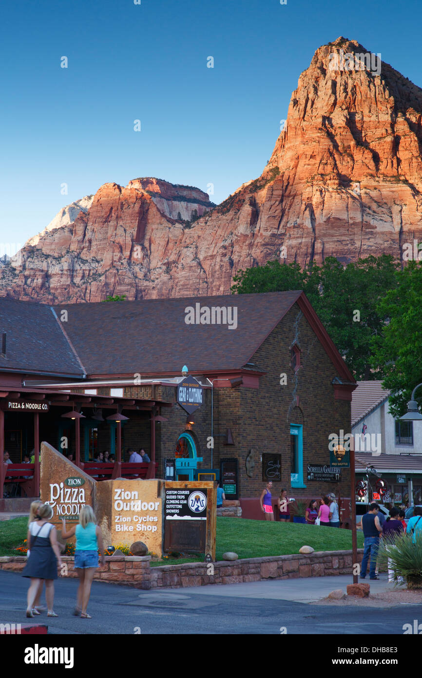 Zion national park gift shop hires stock photography and images Alamy