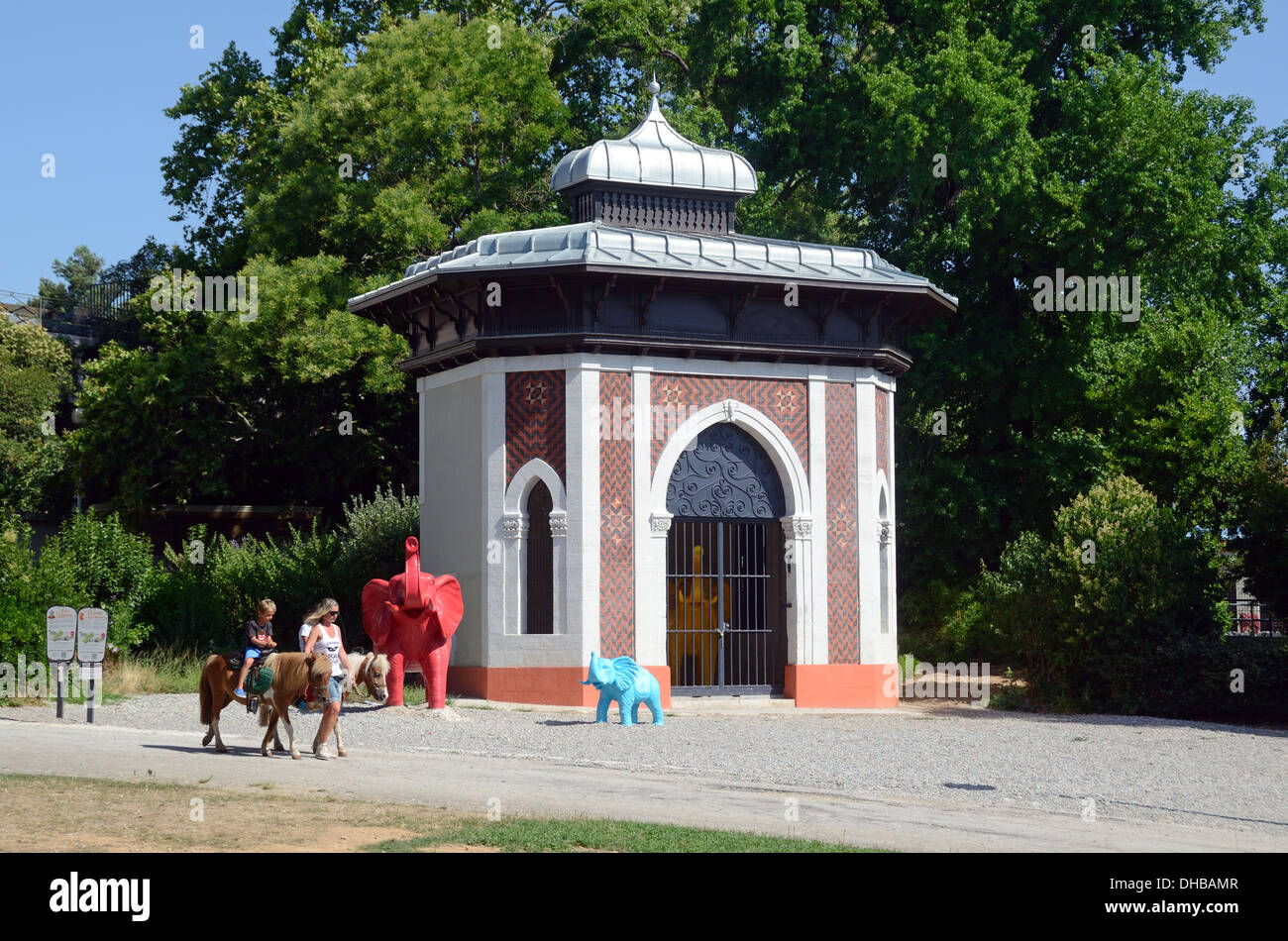 Oriental-Style or Mughal Style Elephant House, Animal House or Kiosk in the former Marseille Zoo in the Grounds of Palais de Longchamp Gardens France Stock Photo