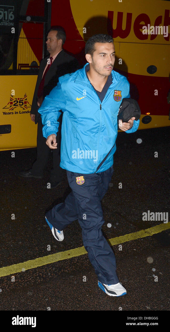 Pedro Rodriguez Ledesma FC Barcelona players arrive back at their London hotel after a training session ahead of their UEFA Stock Photo