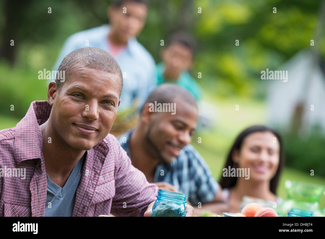 Summer long drinks picnic hi-res stock photography and images - Alamy