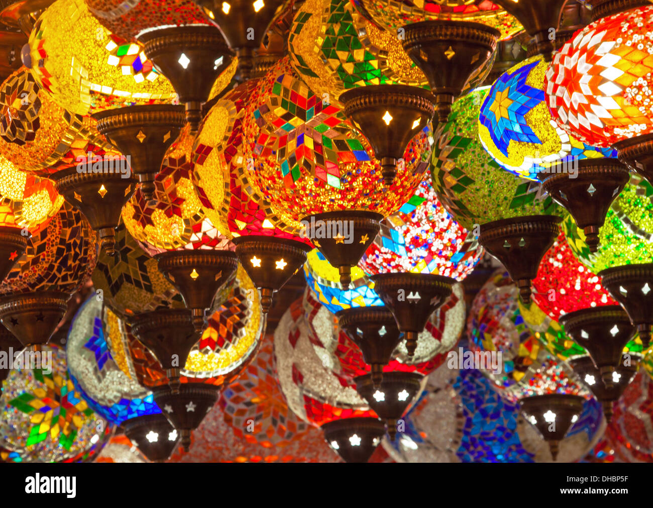 Traditional arabic lamps Stock Photo - Alamy