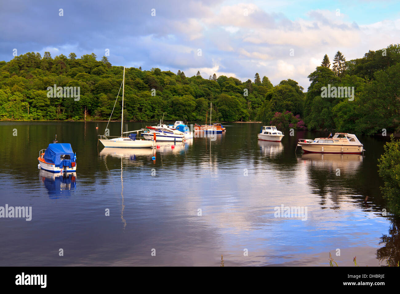 Boats moored on Loch Lomond at Aldochlay, Scotland Stock Photo