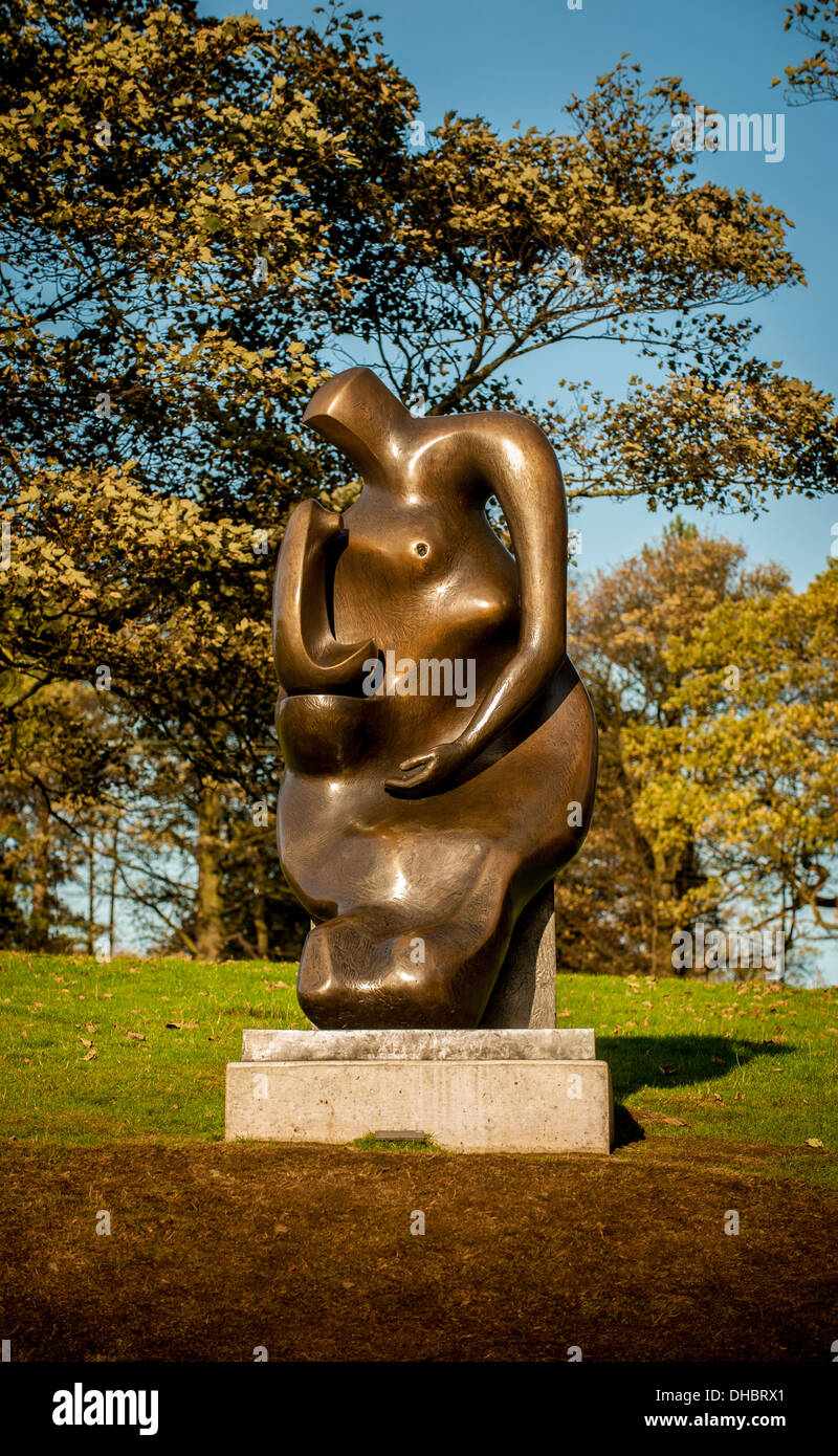 Mother and Child sculpture (1983-1984) by Henry Moore at Yorkshire Sculpture Park, UK. Stock Photo
