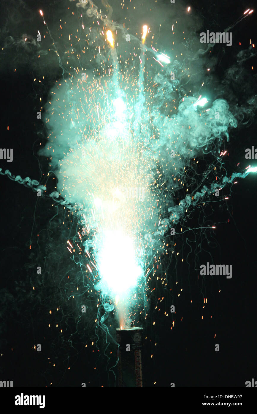 Gun powder fireworks hi-res stock photography and images - Alamy