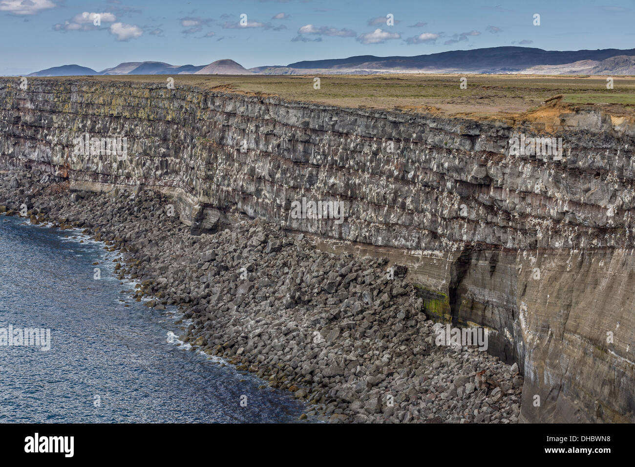 Bird cliffs, Krisuvik, Reykjanes Peninsula, Iceland Stock Photo