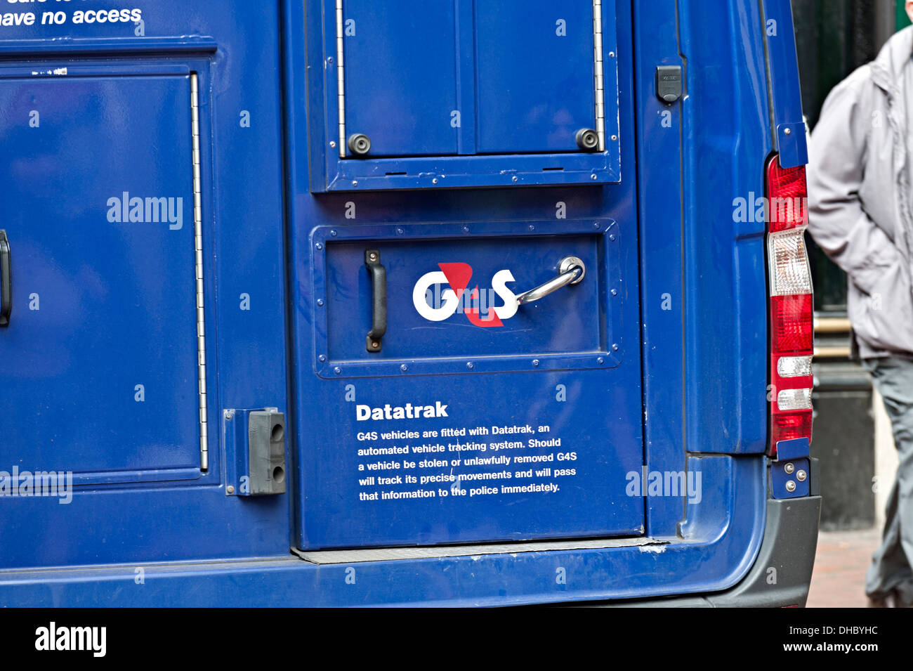 g4s money van Birmingham outside lloyds bank Stock Photo Alamy