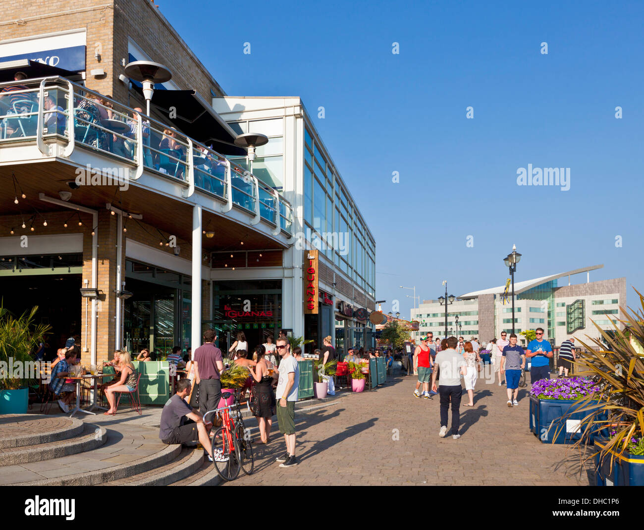 Restaurants and cafes in the Cardiff Bay area Cardiff South Glamorgan South Wales GB UK EU Europe Stock Photo
