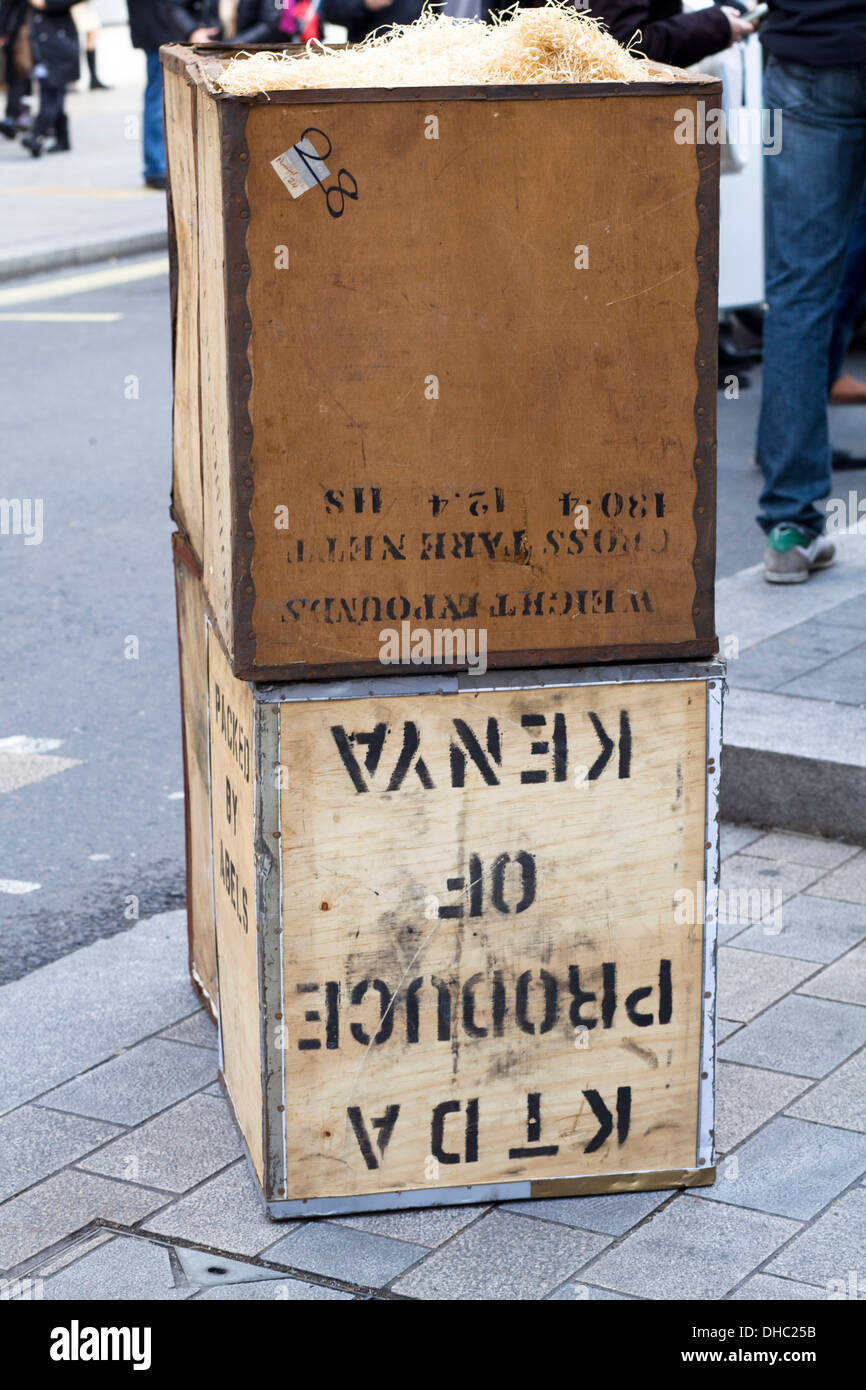 Tea Chest High Resolution Stock Photography And Images Alamy