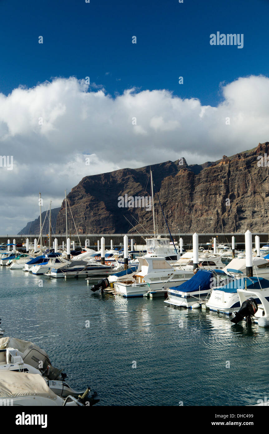Los Gigantes harbour and Los Gigantes  cliffs, Tenerife, Canary Islands, Spain. Stock Photo