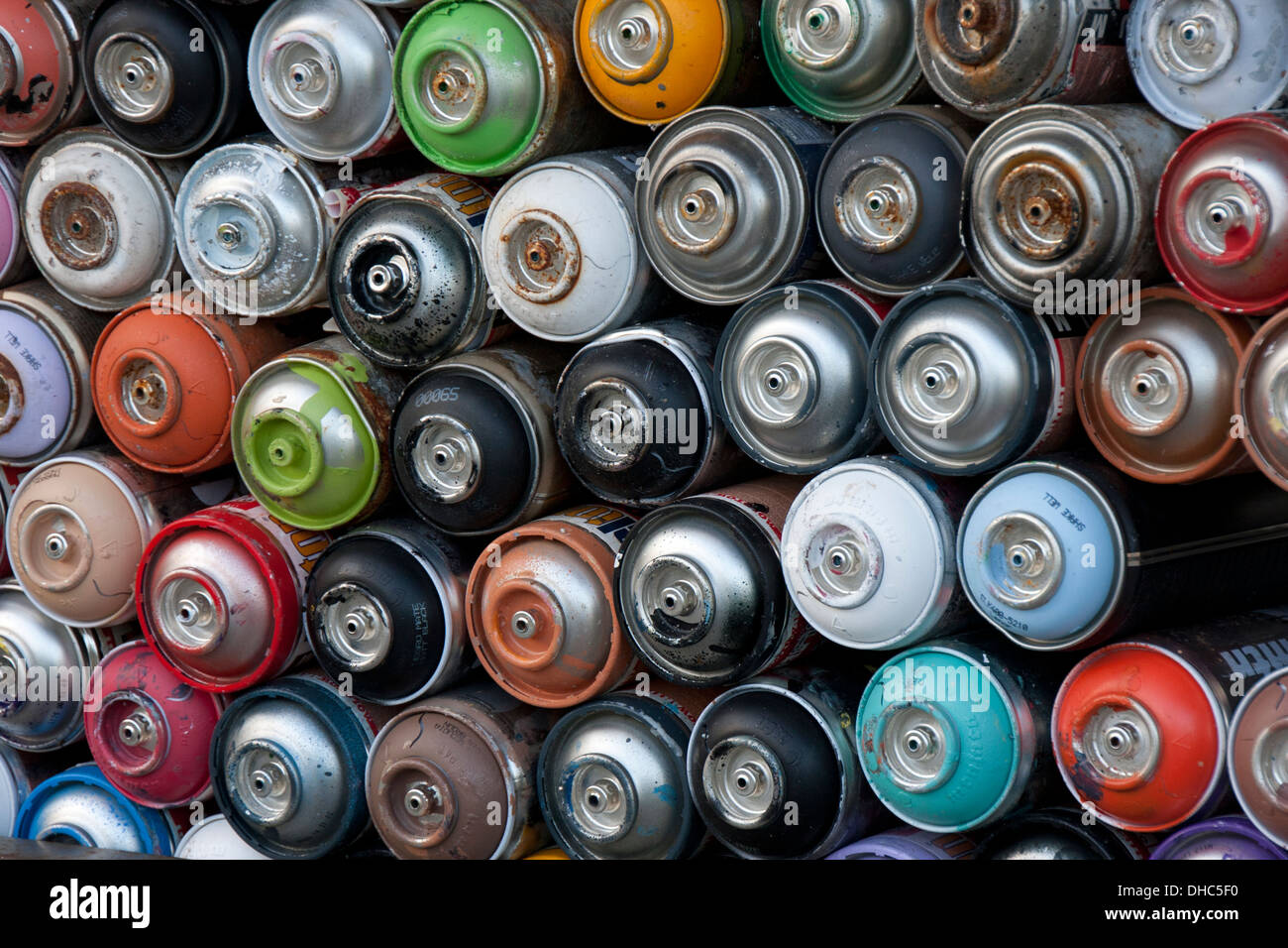 Aerosol sprays hi-res stock photography and images - Alamy