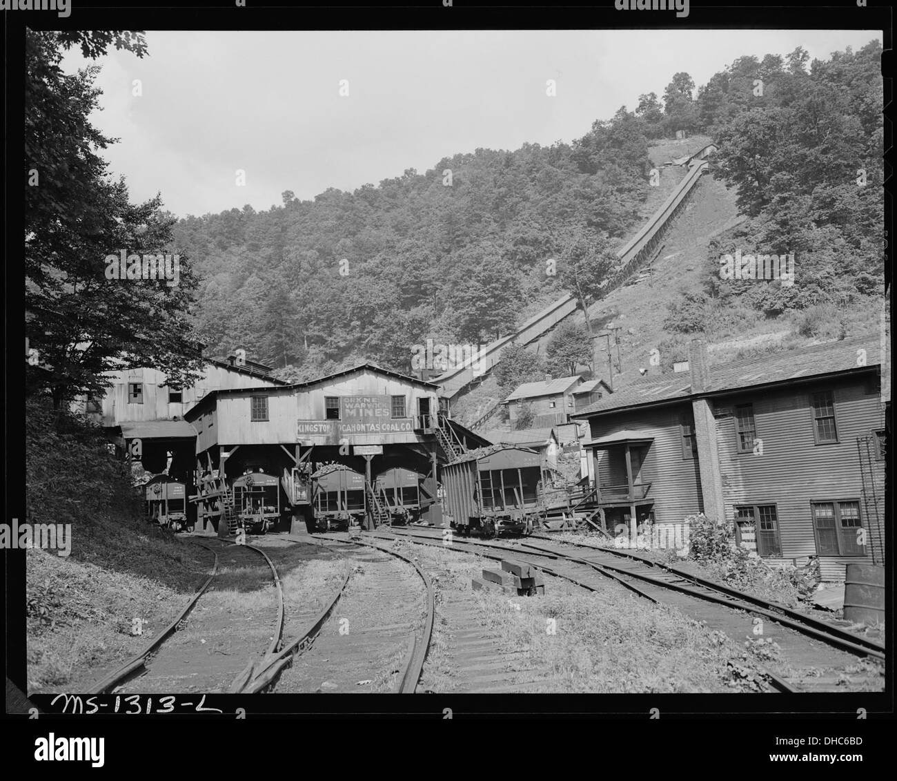 Loading tipple, coal cars and store. Kingston Pocahontas Coal Company