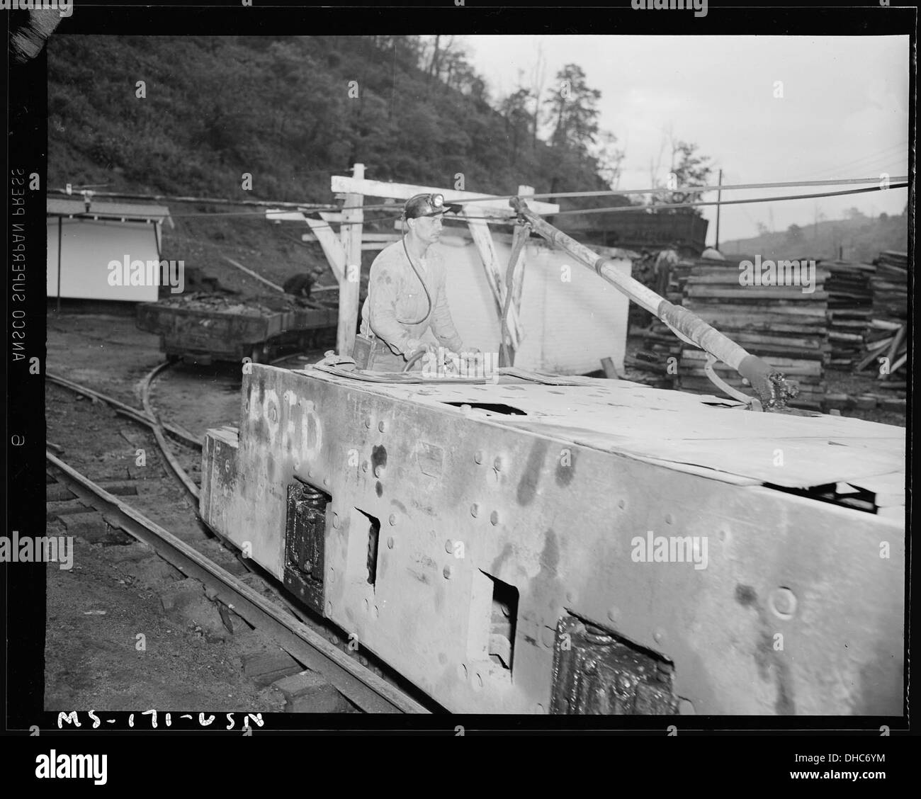 Motor for mine shuttle cars. Pursglove Coal Mining Company, Pursglove 5E2 Mine, Pursglove, Monogalia County, West... 540310 Stock Photo
