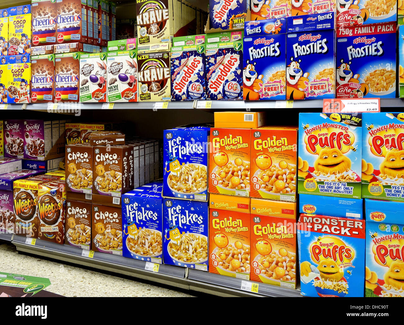 boxes of breakfast cereal in a supermarket Stock Photo
