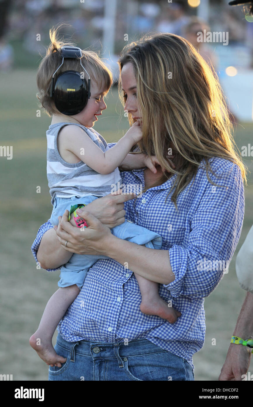 Alicia Silverstone and son Bear Blu Jarecki Celebrities at 2012 Coachella Valley Music and Arts Festival - Week 2 Day 2 Indio Stock Photo