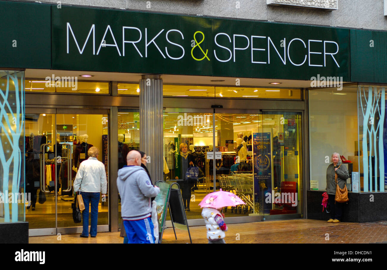 Marks And Spencer Logo High Resolution Stock Photography And Images Alamy