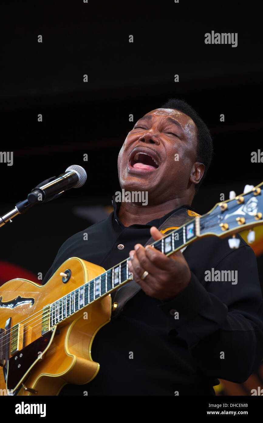 BENSON preforms on Jimmy Lyons Stage at the Monterey Jazz