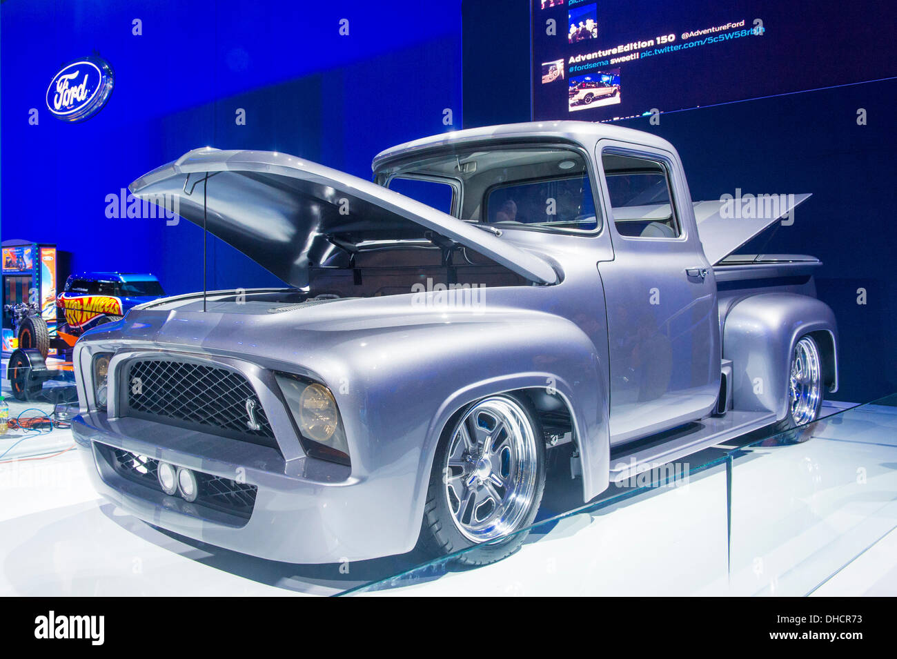 Las Vegas, Nevada, USA. 5th November 2013. Old classic car at the Ford