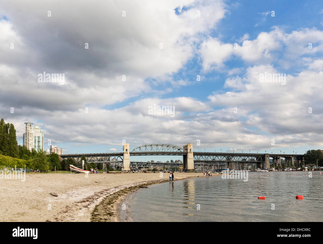 Canada, British Columbia, Vancouver, Burrard Bridge at Sunser Beach