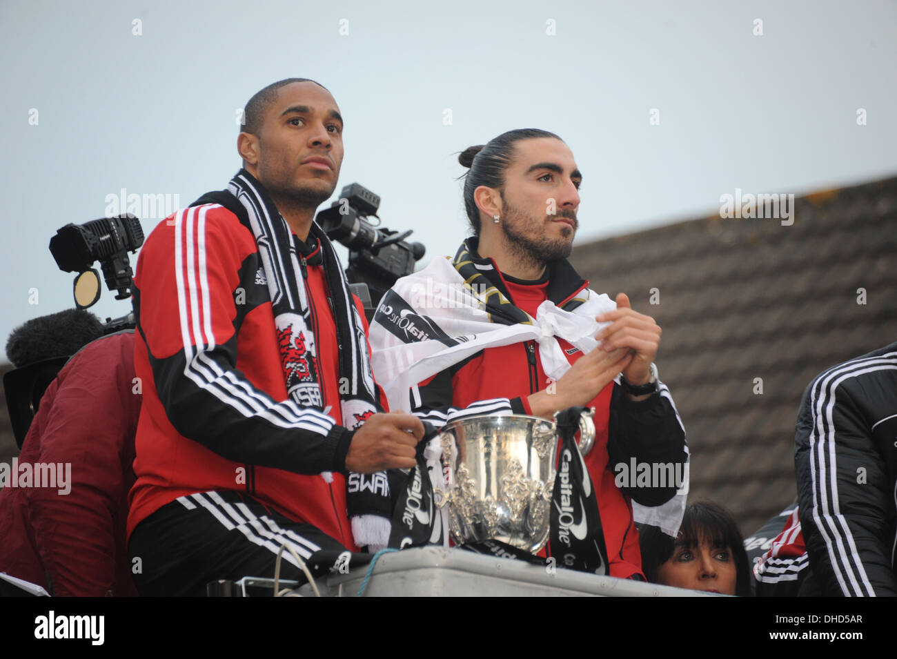 Chico Flores and Ashley Williams with the Capital One Cup Stock Photo