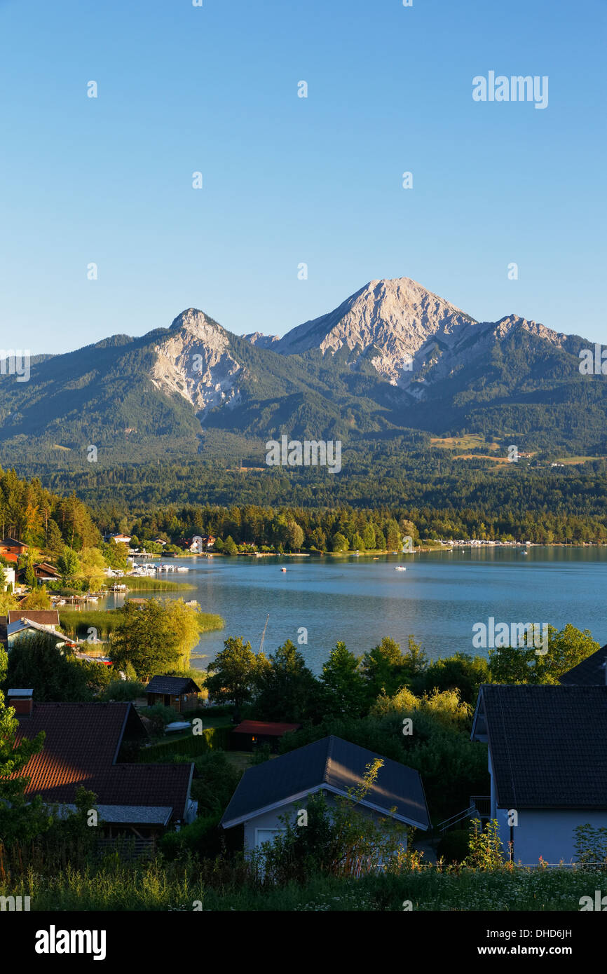 Austria, Carinthia, Lake Faak in Egg with mountain Kepa Stock Photo