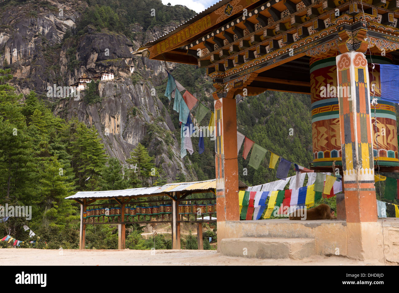 Bhutan, Paro valley, prayer wheels at Taktsang (Tiger's Nest) monastery viewpoint Stock Photo