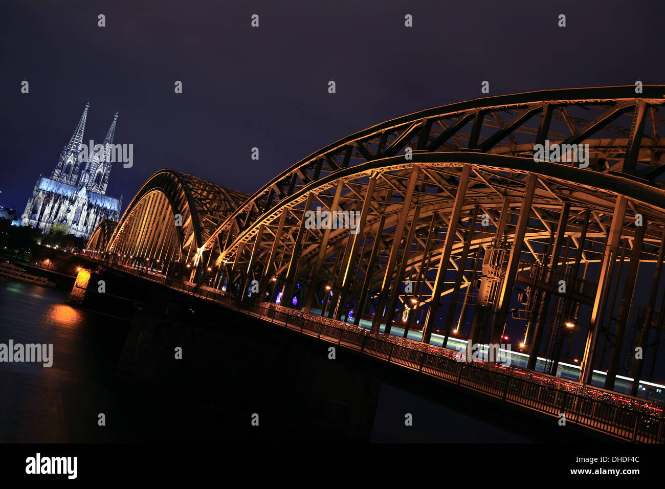 Cologne Cathedral at night Stock Photo - Alamy