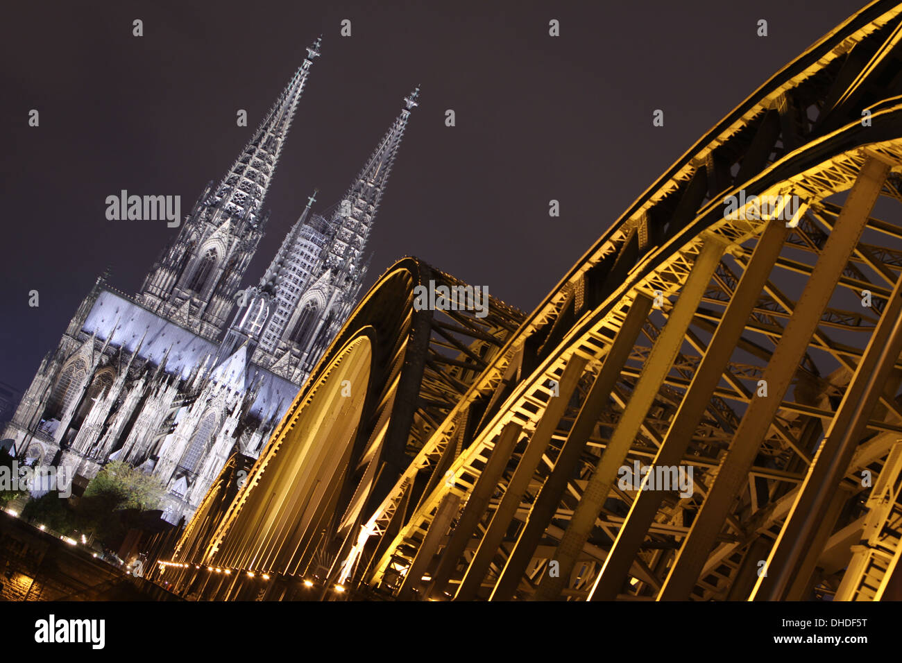 Cologne Cathedral at night Stock Photo - Alamy