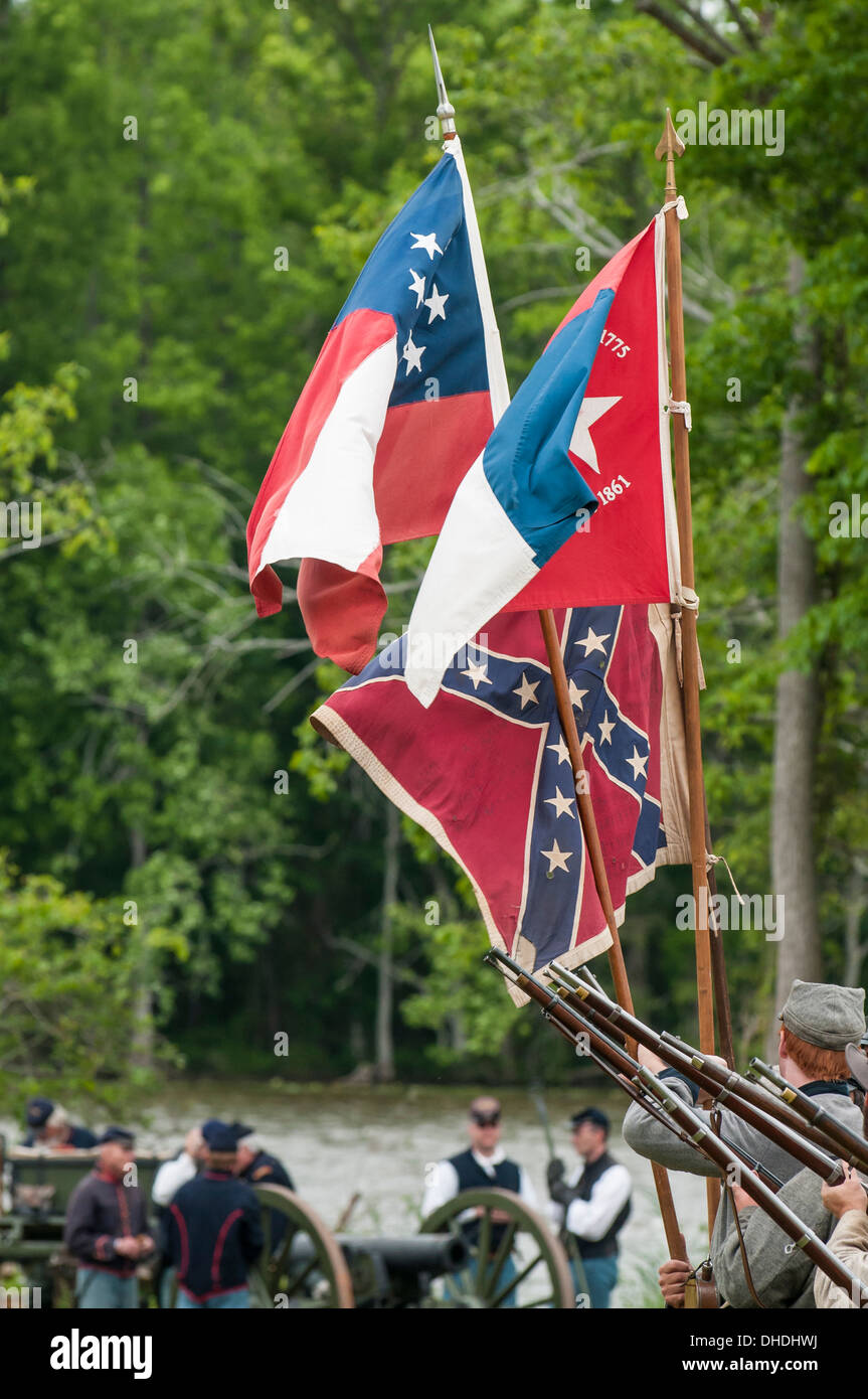Confederate soldiers at the Thunder on the Roanoke Civil War reenactment in Plymouth, North Carolina, USA Stock Photo