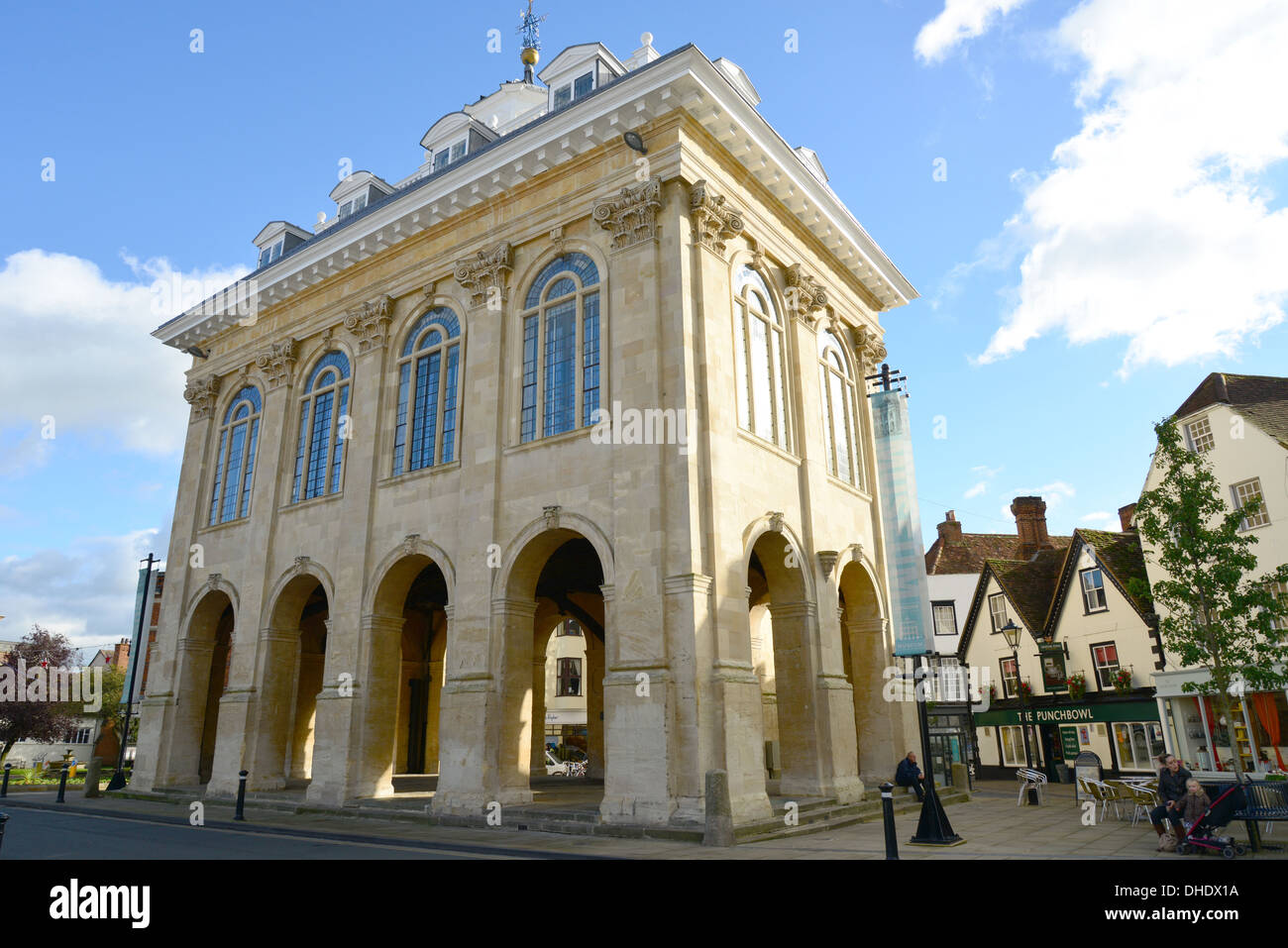 17th-century-abingdon-county-hall-museum-market-place-abingdon-on
