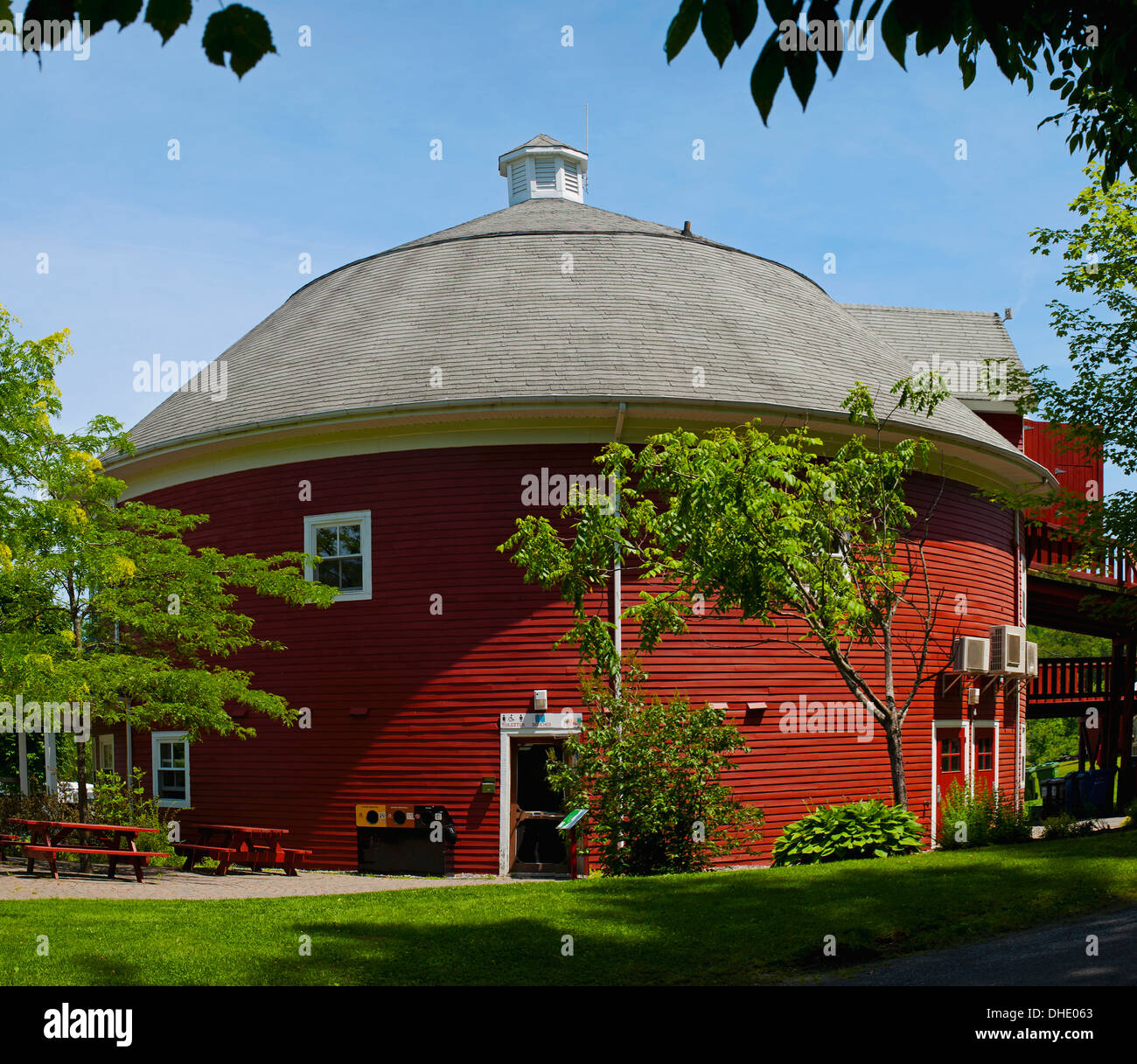 Round Barn; Coaticook, Quebec, Canada Stock Photo Alamy