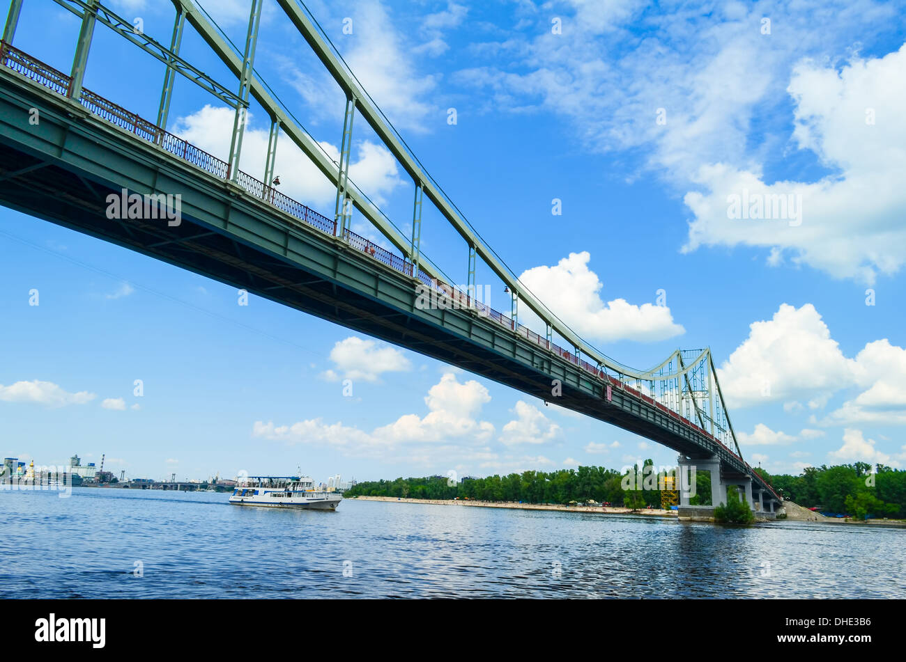 bridge across on the river Stock Photo - Alamy