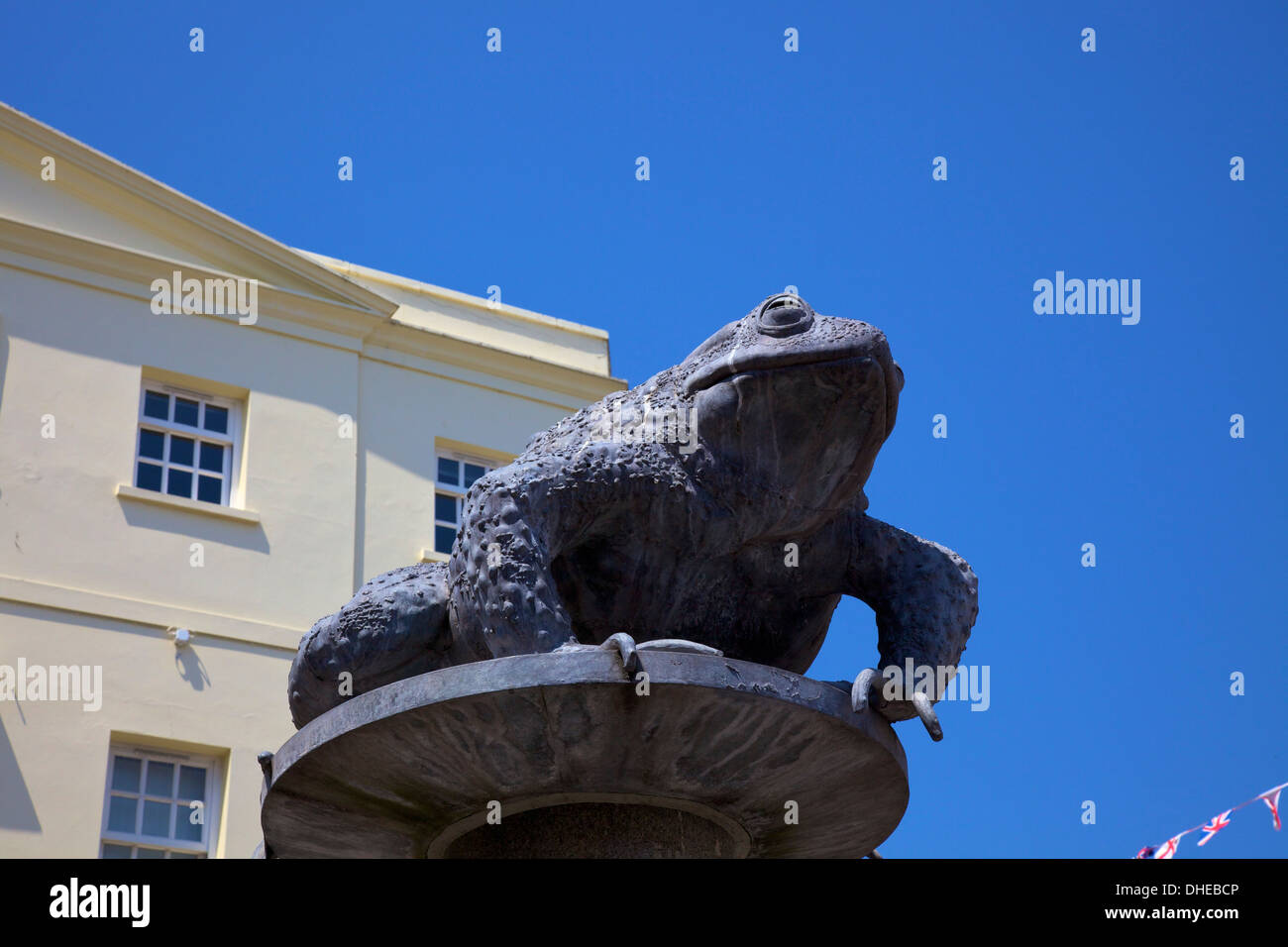 Jersey toad statue hires stock photography and images Alamy