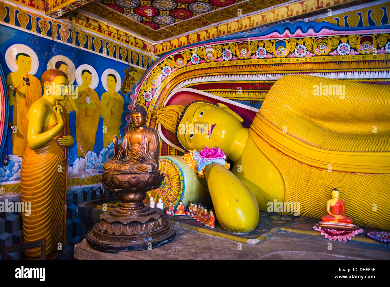 Golden reclining Buddha at Temple of the Tooth in Kandy, UNESCO World Heritage  Site, Sri Lanka Stock Photo