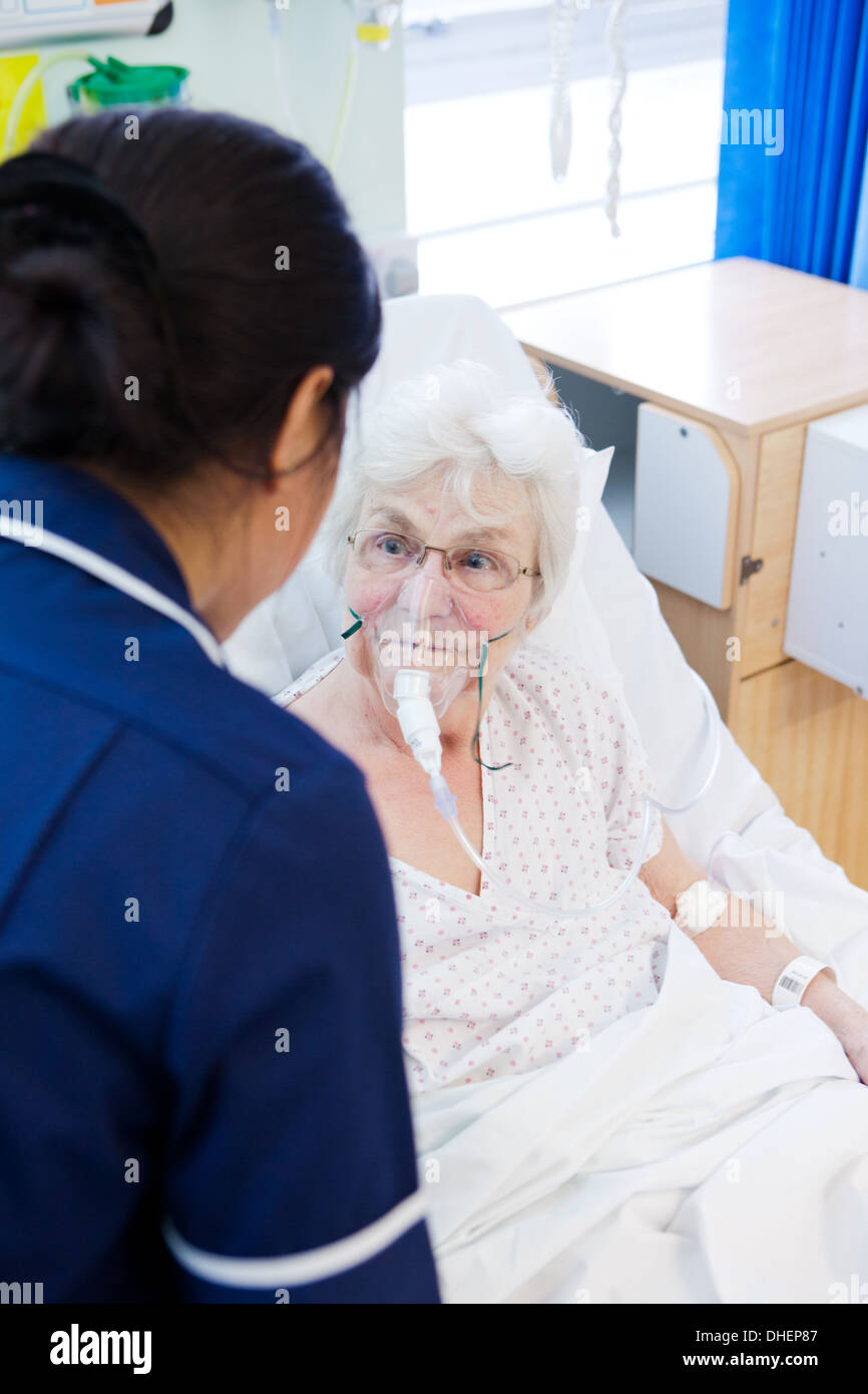 Elderly care work hi-res stock photography and images - Alamy