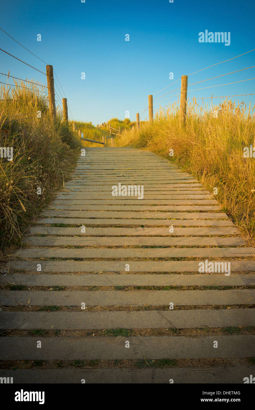 Littlehampton west beach rope walk hires stock photography and images