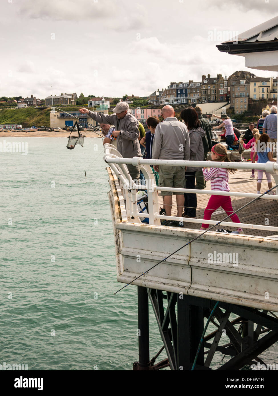 Children crab fishing hires stock photography and images Alamy