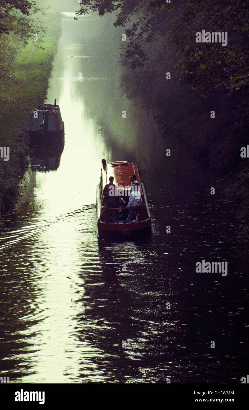 Atmospheric canal narrow boat hi-res stock photography and images - Alamy
