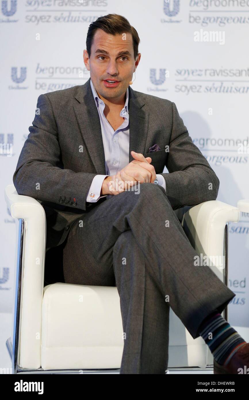 Toronto, ON, . 7th Nov, 2013. Bill Rancic in attendance for Unilever ...