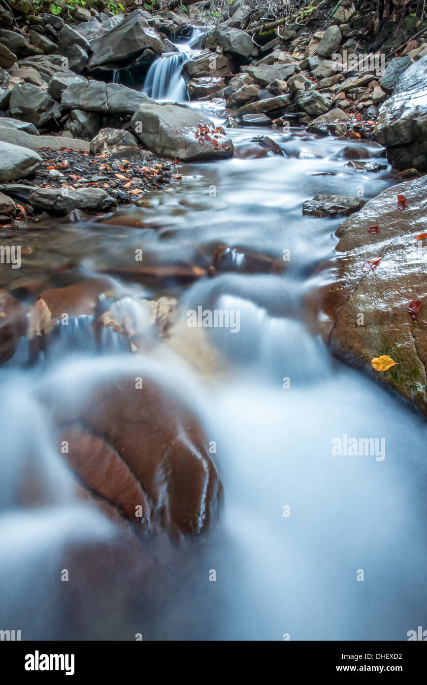 Falling brook hi-res stock photography and images - Alamy