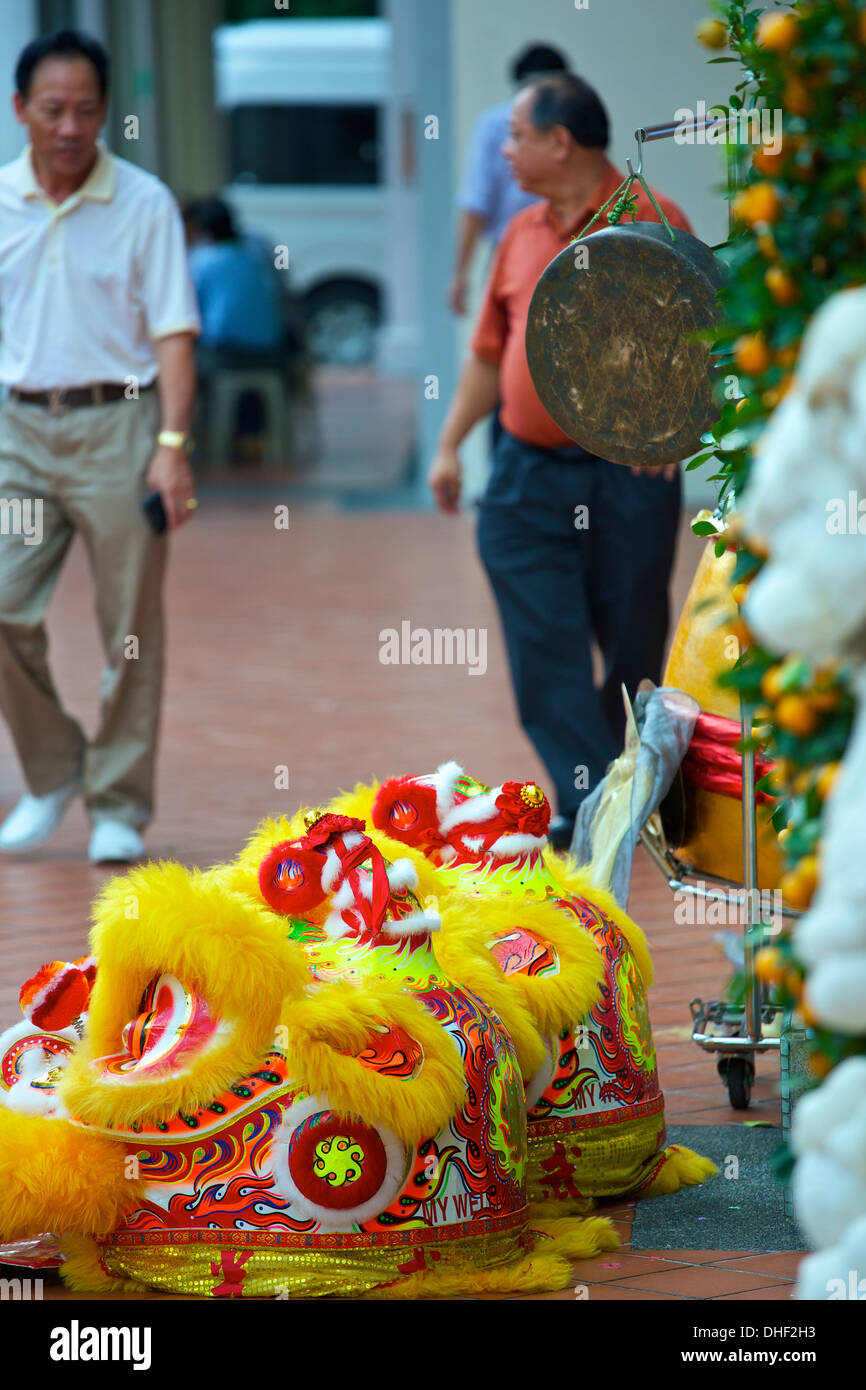 Singapore culture dance hi-res stock photography and images - Alamy
