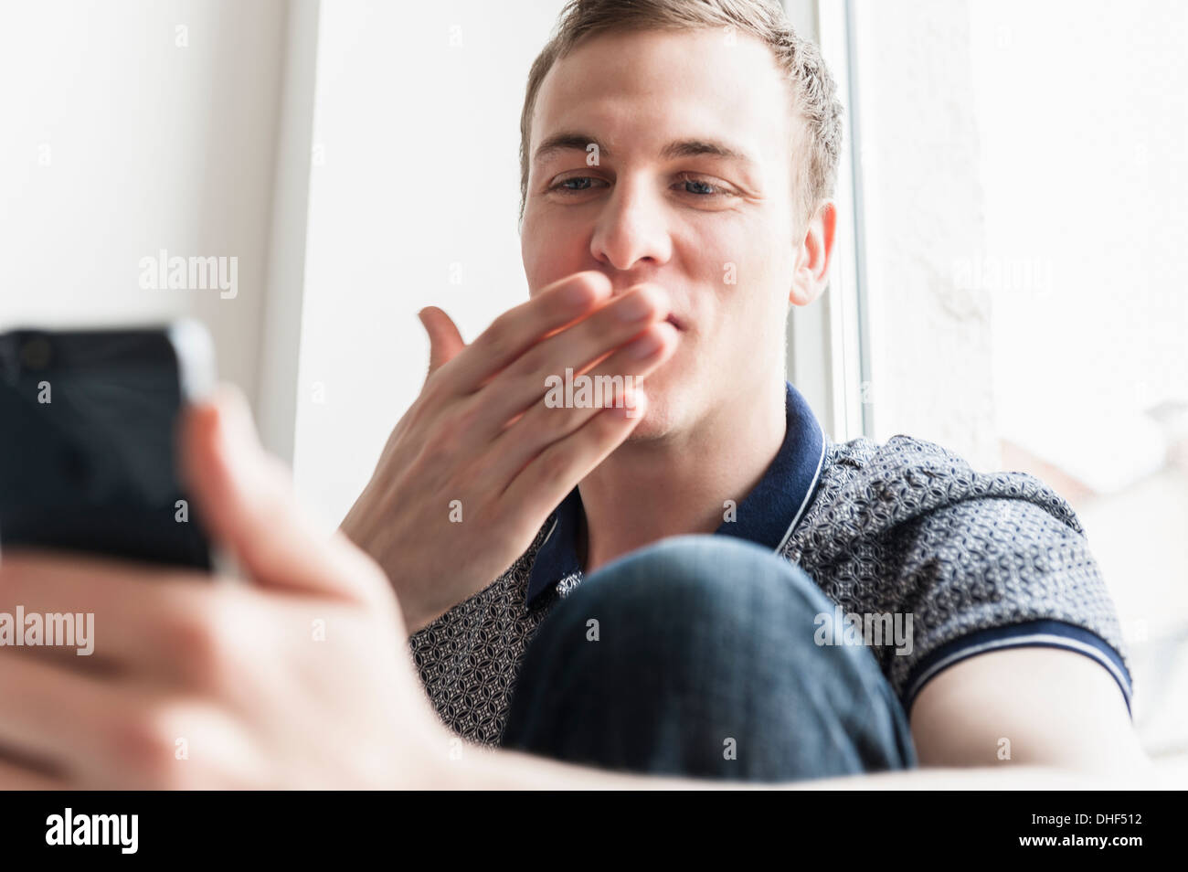 Blowing kiss hires stock photography and images Alamy