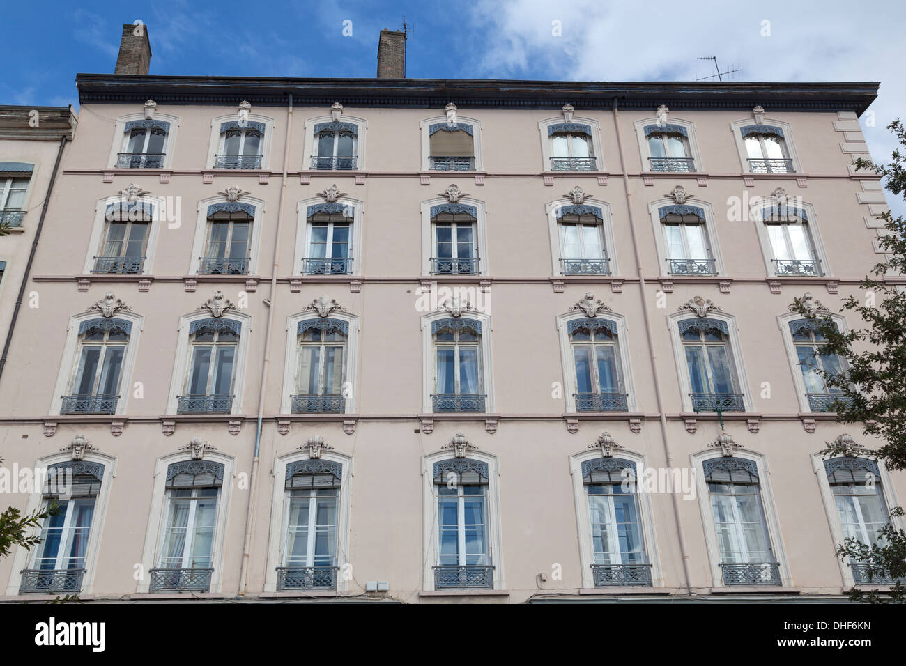 Traditional apartment buildings in Lyon, France Stock Photo Alamy