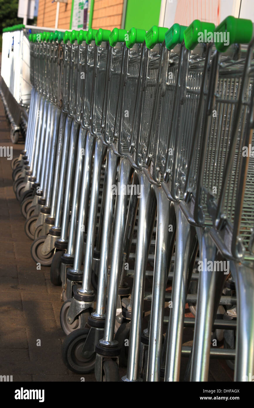 Shopping Trolley,invented,1937 Oklahoma, supermarket, Shopping cart