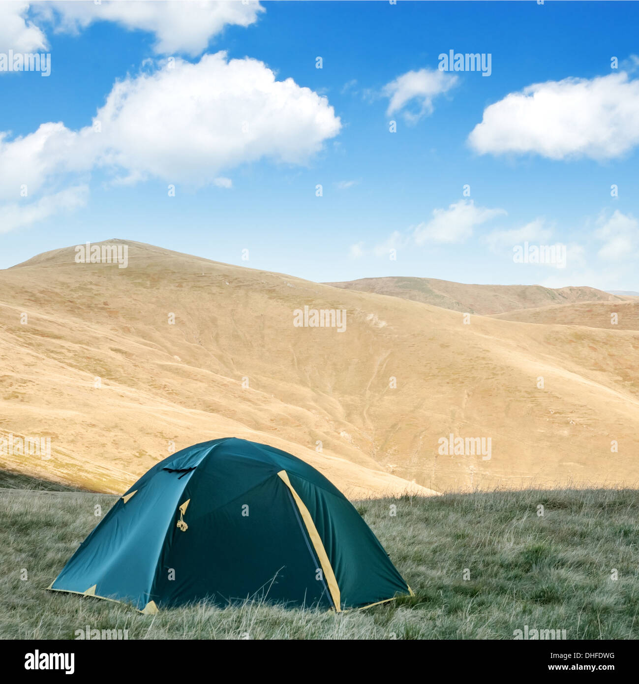 green tent on mountains closeup Stock Photo - Alamy