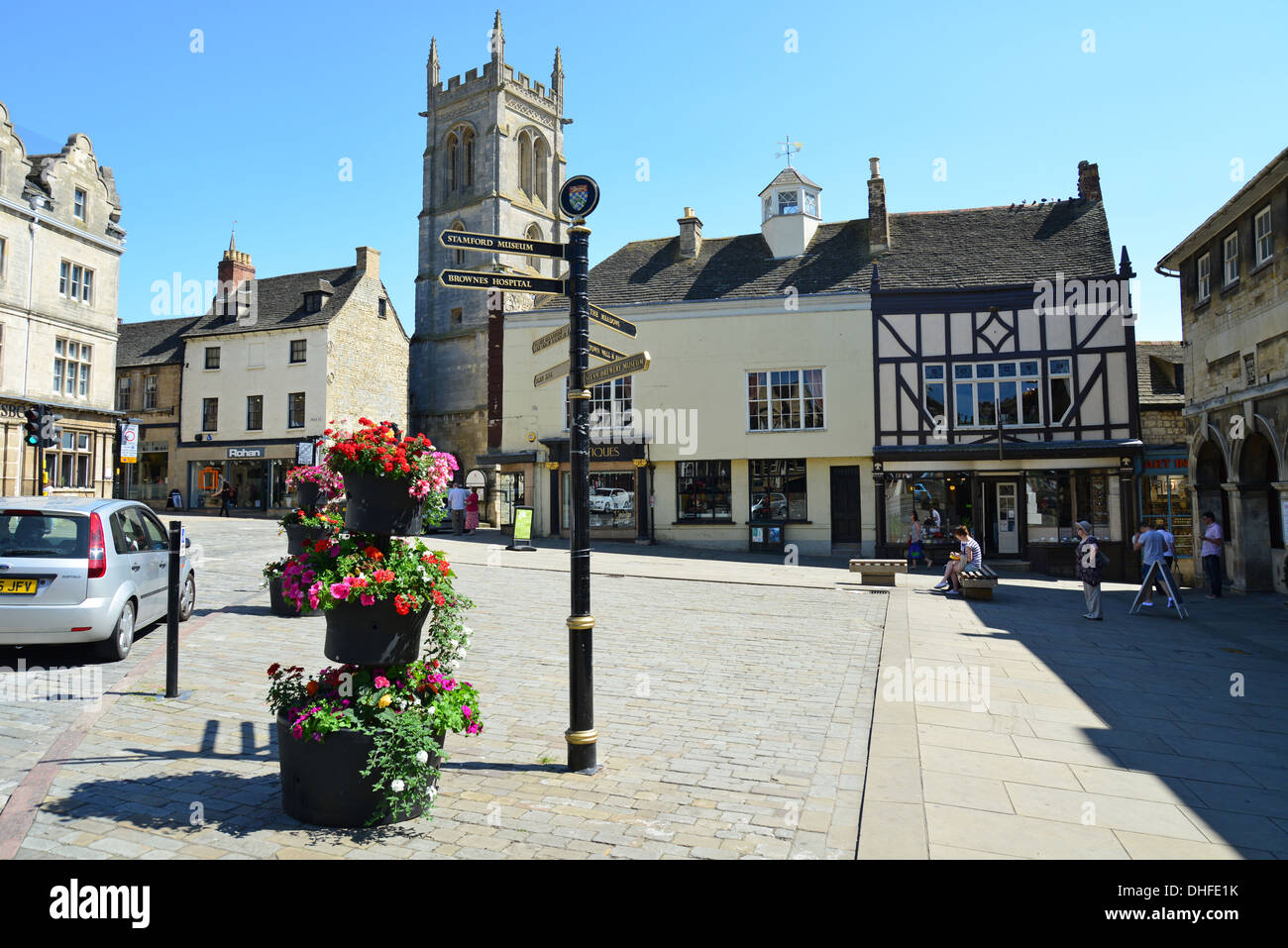 Red Lion Square showing St Mary's Church, Stamford, Lincolnshire, England, United Kingdom Stock Photo