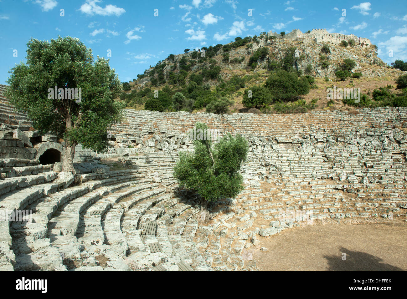 Asien, Türkei, Provinz Mugla, Dalyan, Ausgrabung von Kaunos, Blick üüber das Theater zum Akroplishüügel Stock Photo