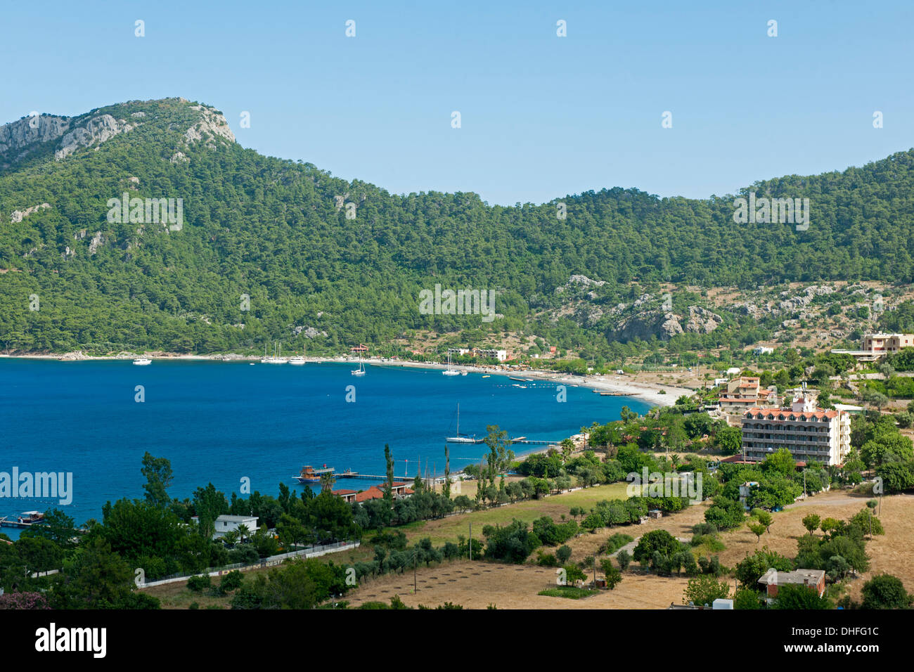 Türkei, Provinz Mugla, Bozburun-Halbinsel, Kumlubük, in der fast kreisrunden Bucht stehen auch Hotels Stock Photo