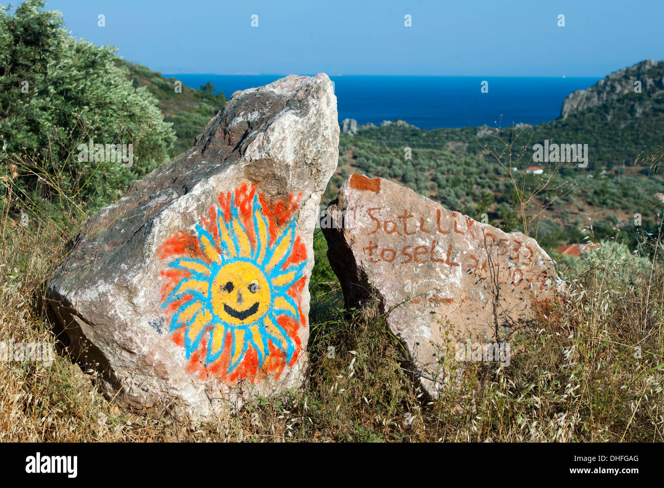 Asien, Türkei, Provinz Mugla, Datca-Halbinsel, Mesudiye, bemalter Stein Stock Photo