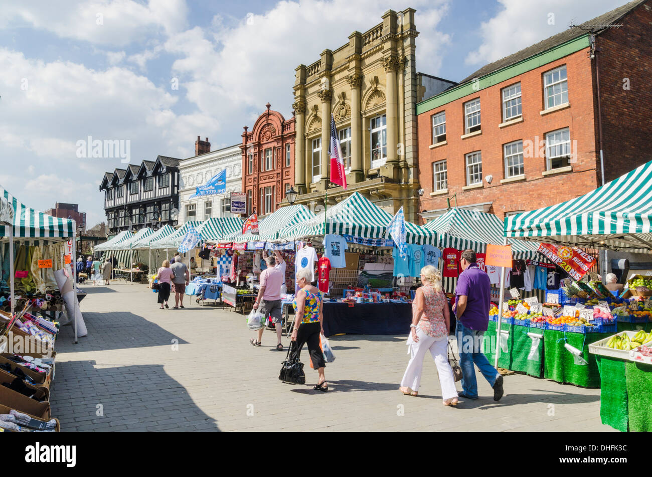 Stockport Market, Stockport, Greater Manchester, England Stock Photo ...