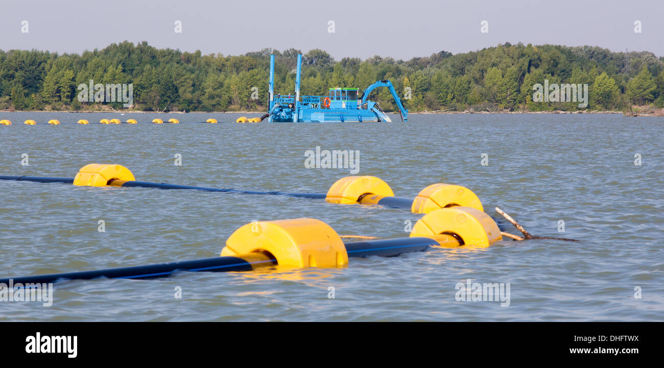 Dredging industry hi-res stock photography and images - Alamy
